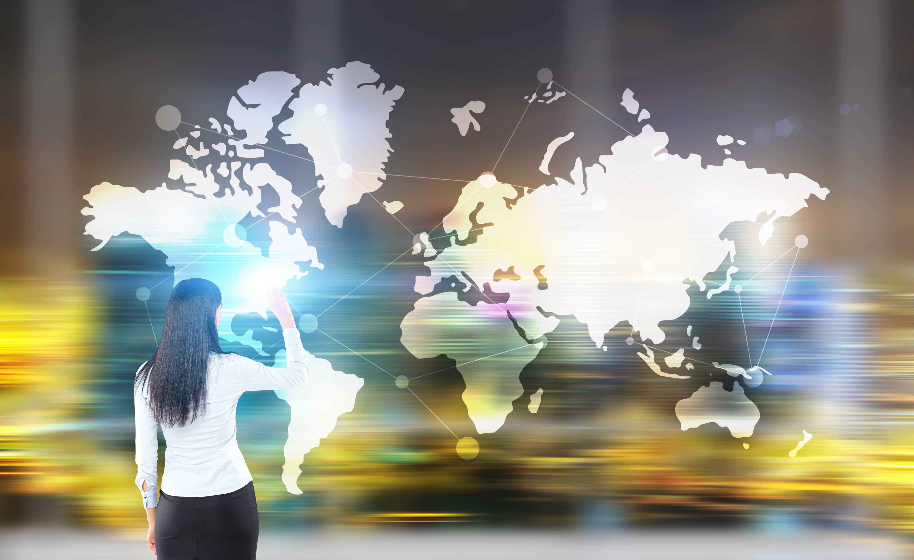 Overcoming Language Barriers: How AI-Driven Translation Democratizes Global Commerce