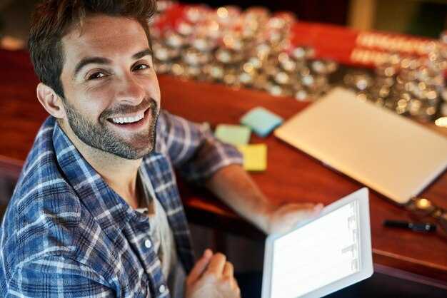Attract Hispanic B2B Buyers with Spanish-Language Digital Content