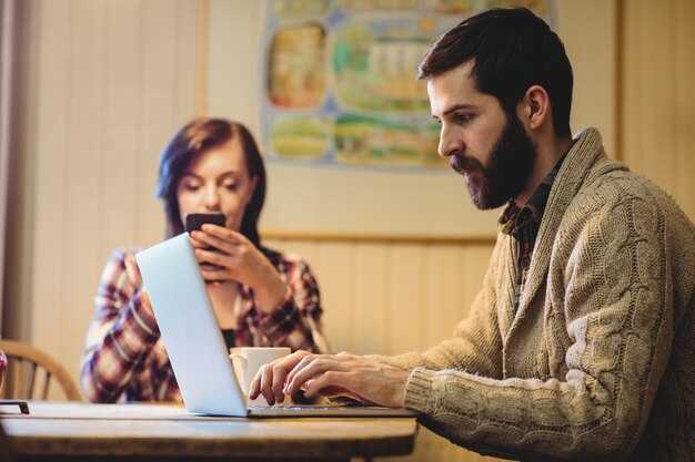 Payless Expands Hispanic Reach with Spanish-language Website