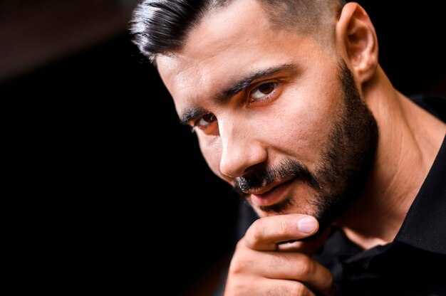 The Ultimate Mustache Tutorial - Grow, Style and Groom Perfectly